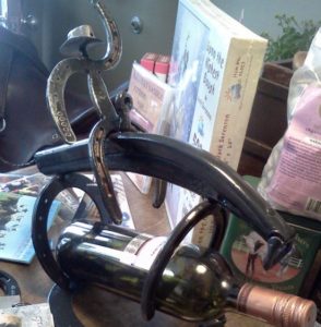 bucking wine holder